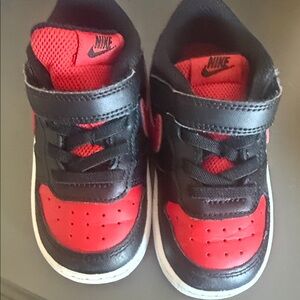 Nike Kids Black and Red Velcro Sneakers